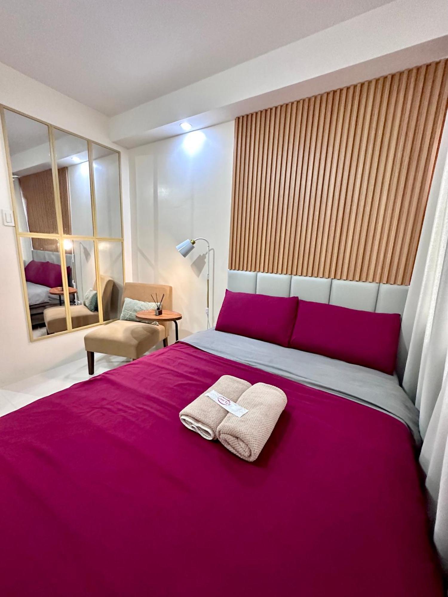 The Persimmon Studios Near Ayala And Sm City Cebu Luaran gambar