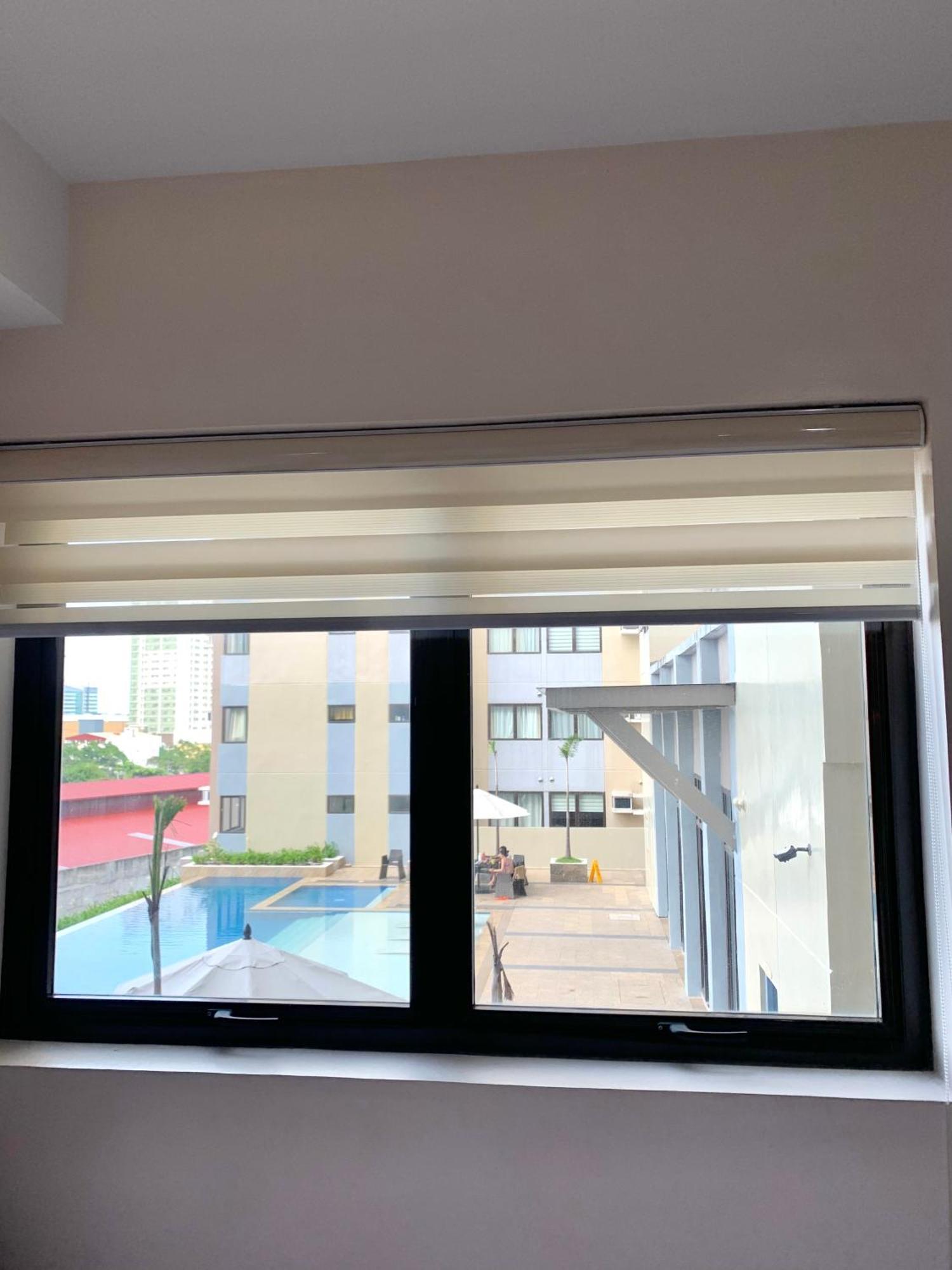 The Persimmon Studios Near Ayala And Sm City Cebu Bilik gambar